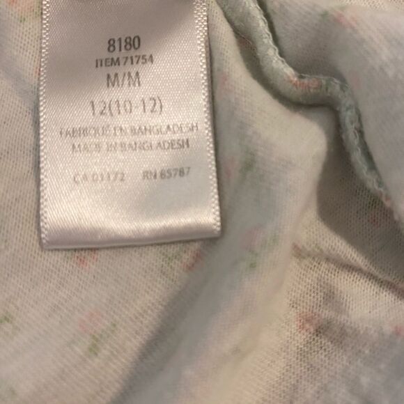 Vanity fair size medium two piece mint green with pink rose detail pajama set - Picture 15 of 15